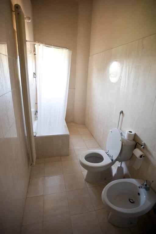 B&B Glicine E Luna كاشينا المظهر الخارجي الصورة