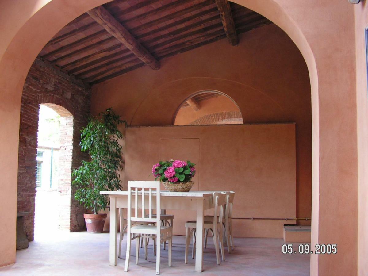 B&B Glicine E Luna كاشينا المظهر الخارجي الصورة