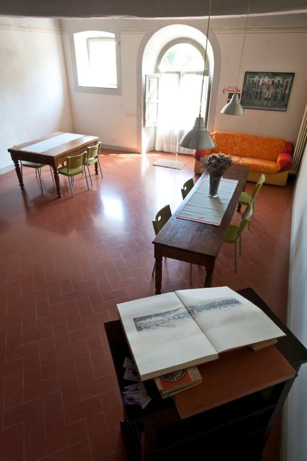 B&B Glicine E Luna كاشينا المظهر الخارجي الصورة